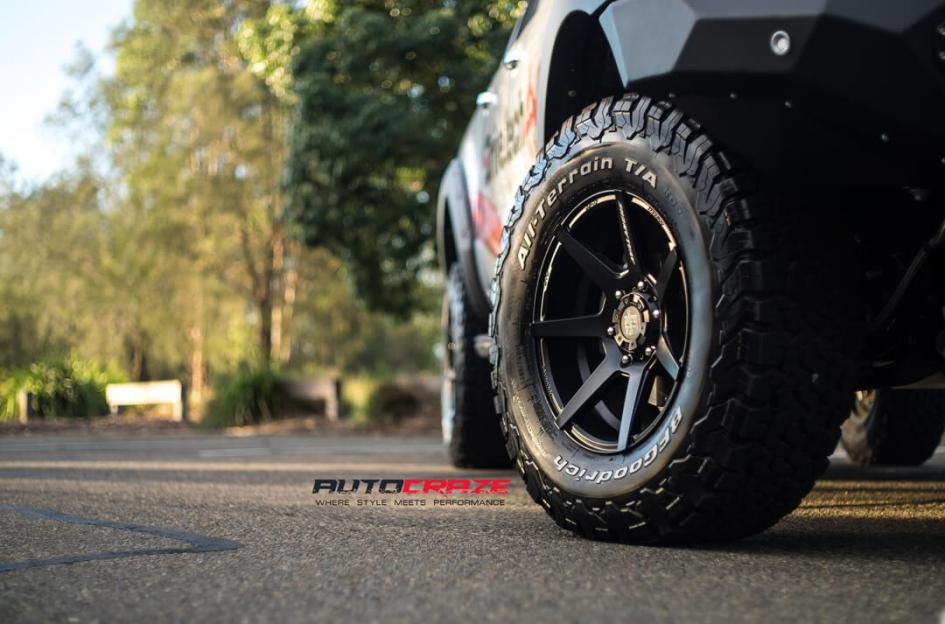 FORD RANGER AVALANCHE MATTE BLACK FRONT MILLED